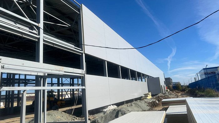 Строительство склада из сэндвич-панелей